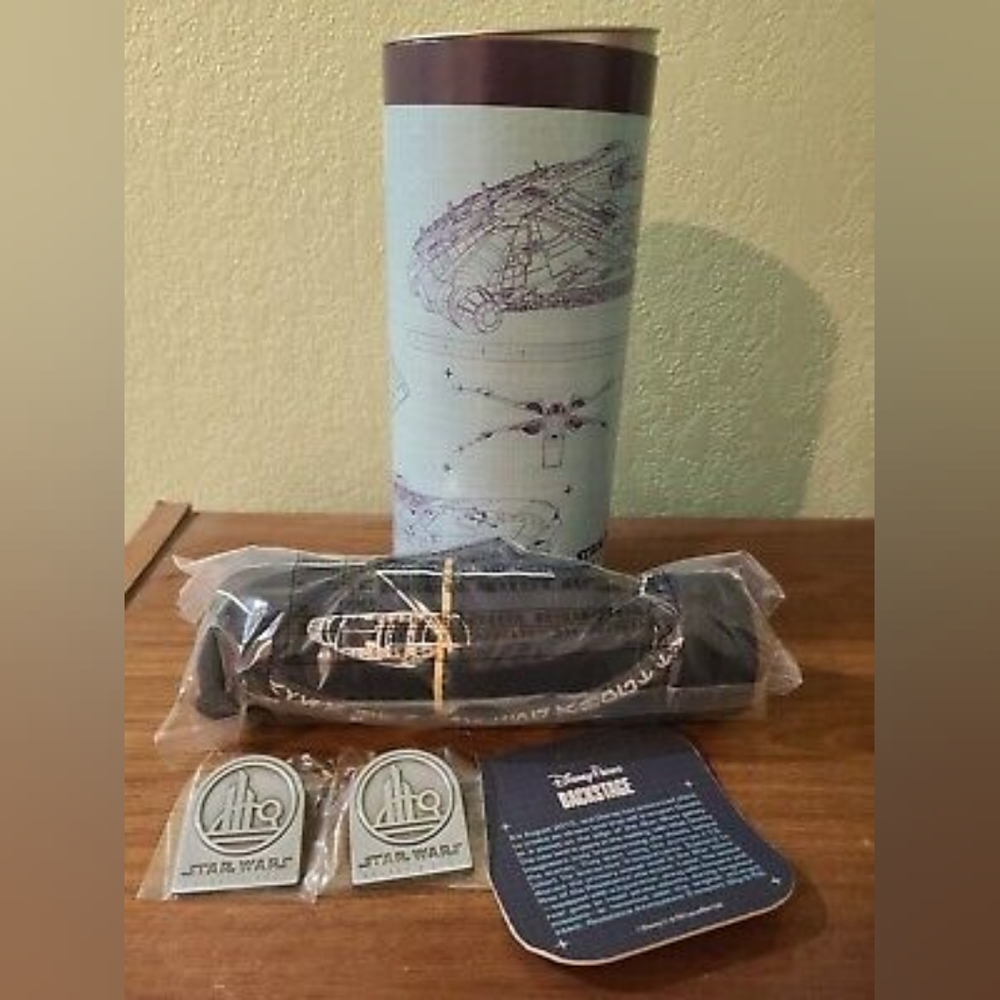 Disney Backstage Star Wars tube with Tee Size Medium